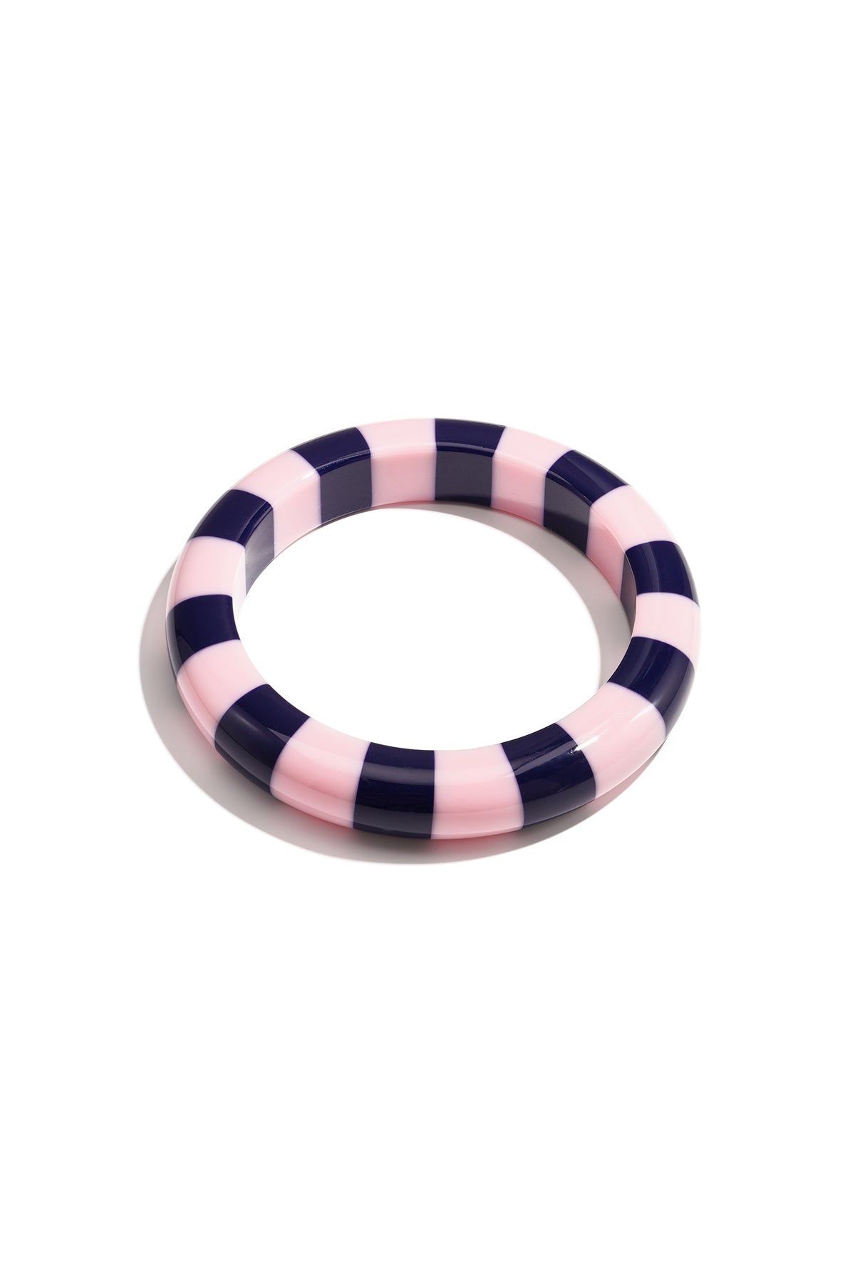 LIVAYA Armband Armreif aus Resin mit Streifenmuster – Bild 2