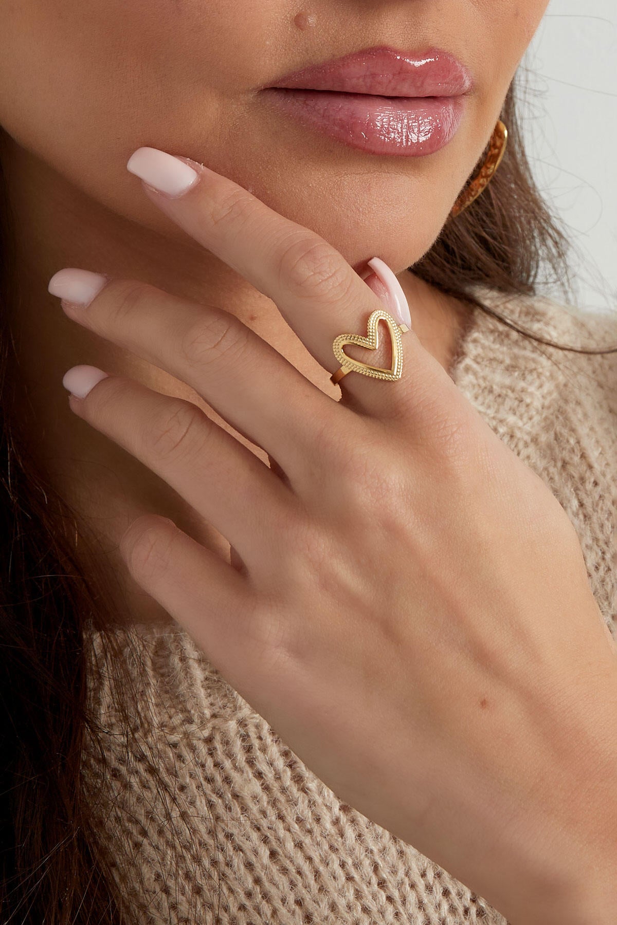 Ring Der Ewigen Liebe – Goldfarbe - Goldfarbefarbe – offizielle Produktaufnahme – Bild 3