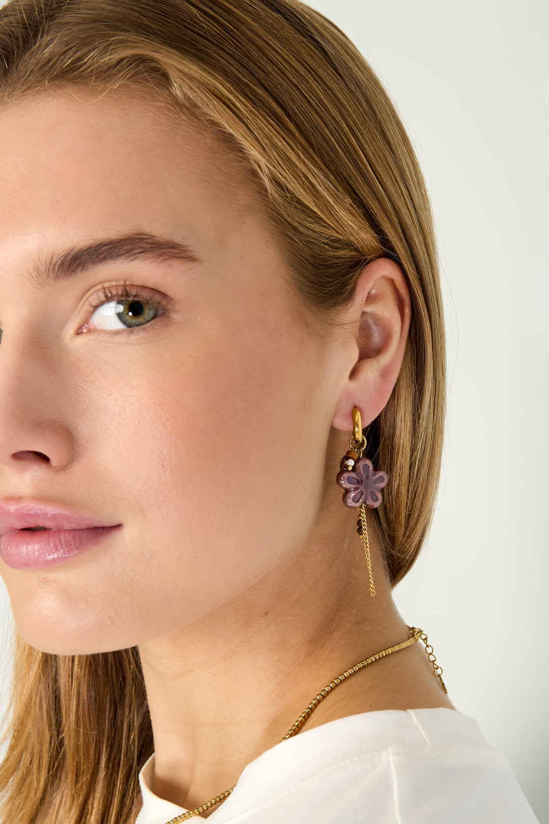 LIVAYA Ohrringe Damen Ohrhänger mit Blumenmotiv aus Edelstahl