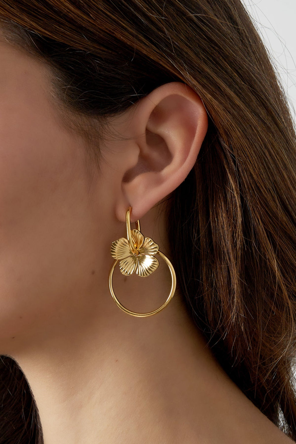 LIVAYA Ohrringe Ohrhänger mit Blumenmotiv aus Edelstahl