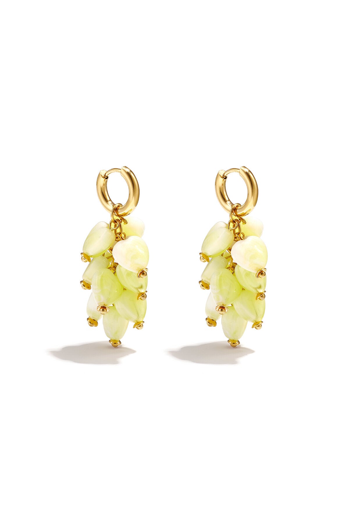 Herzförmige Ohrringe Aus Edelstahlperlen, Urlaubs-/Strand-Design, Schlichte Serie, Damenschmuck – offizielle Produktaufnahme