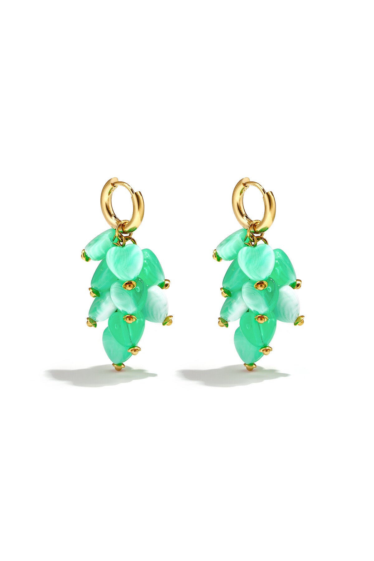 Herzförmige Ohrringe Aus Edelstahlperlen, Urlaubs-/Strand-Design, Schlichte Serie, Damenschmuck – offizielle Produktaufnahme