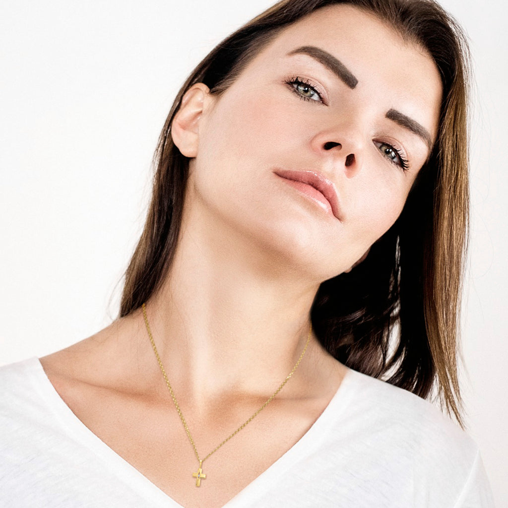 Zirkonia Kreuz Anhänger aus 333er Gelbgold von ONE ELEMENT – Bild 2