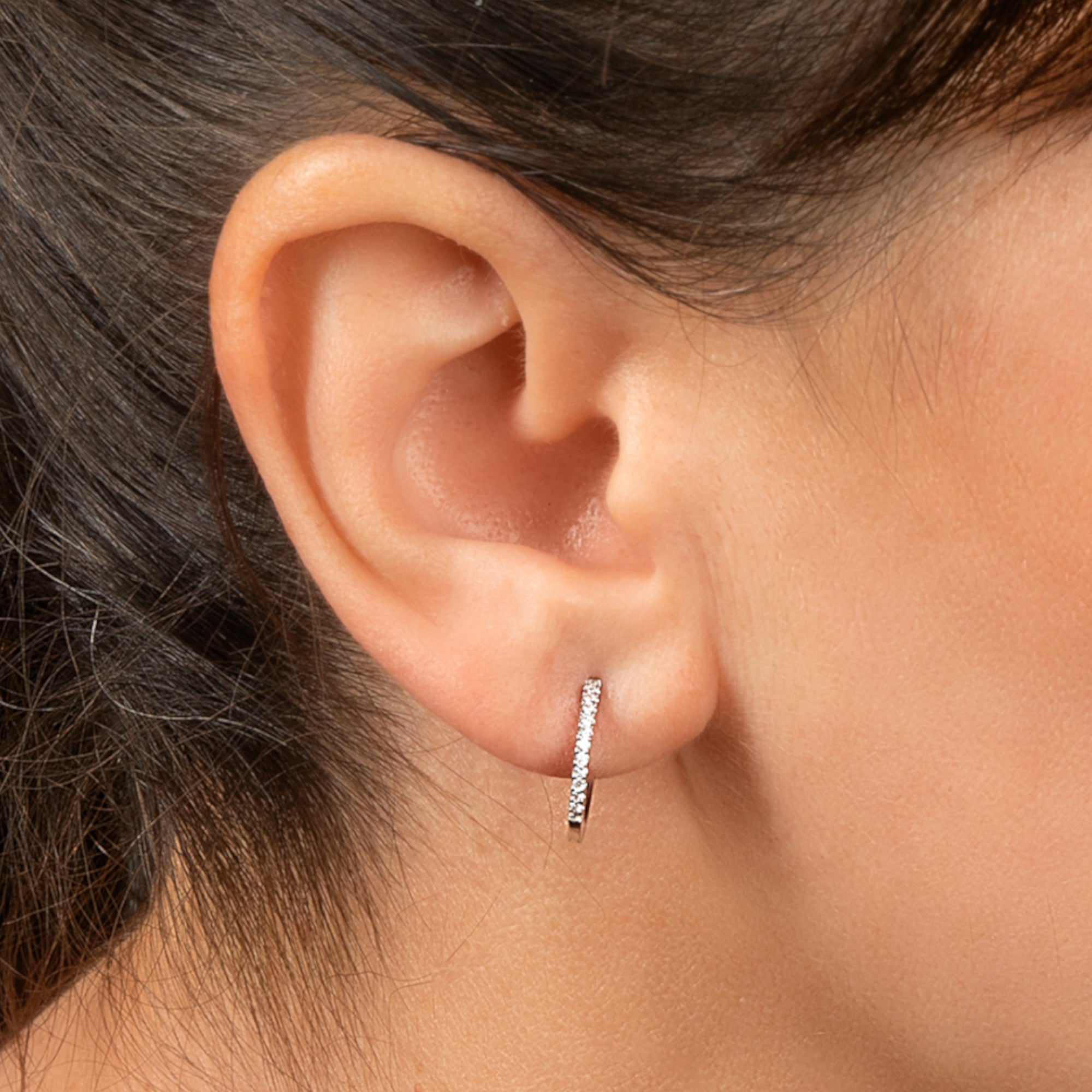 Zirkonia Ohrringe Creolen aus 925er Silber von ONE ELEMENT – Bild 3