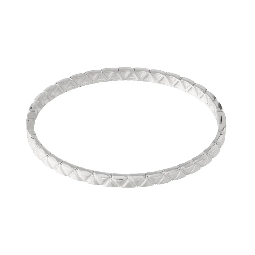 LIVAYA Armband Armreif aus Edelstahl mit durchbrochenem Dreiecksmuster – Bild 1