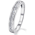 Zirkonia Ring aus 333er Weißgold von ONE ELEMENT – Bild 1