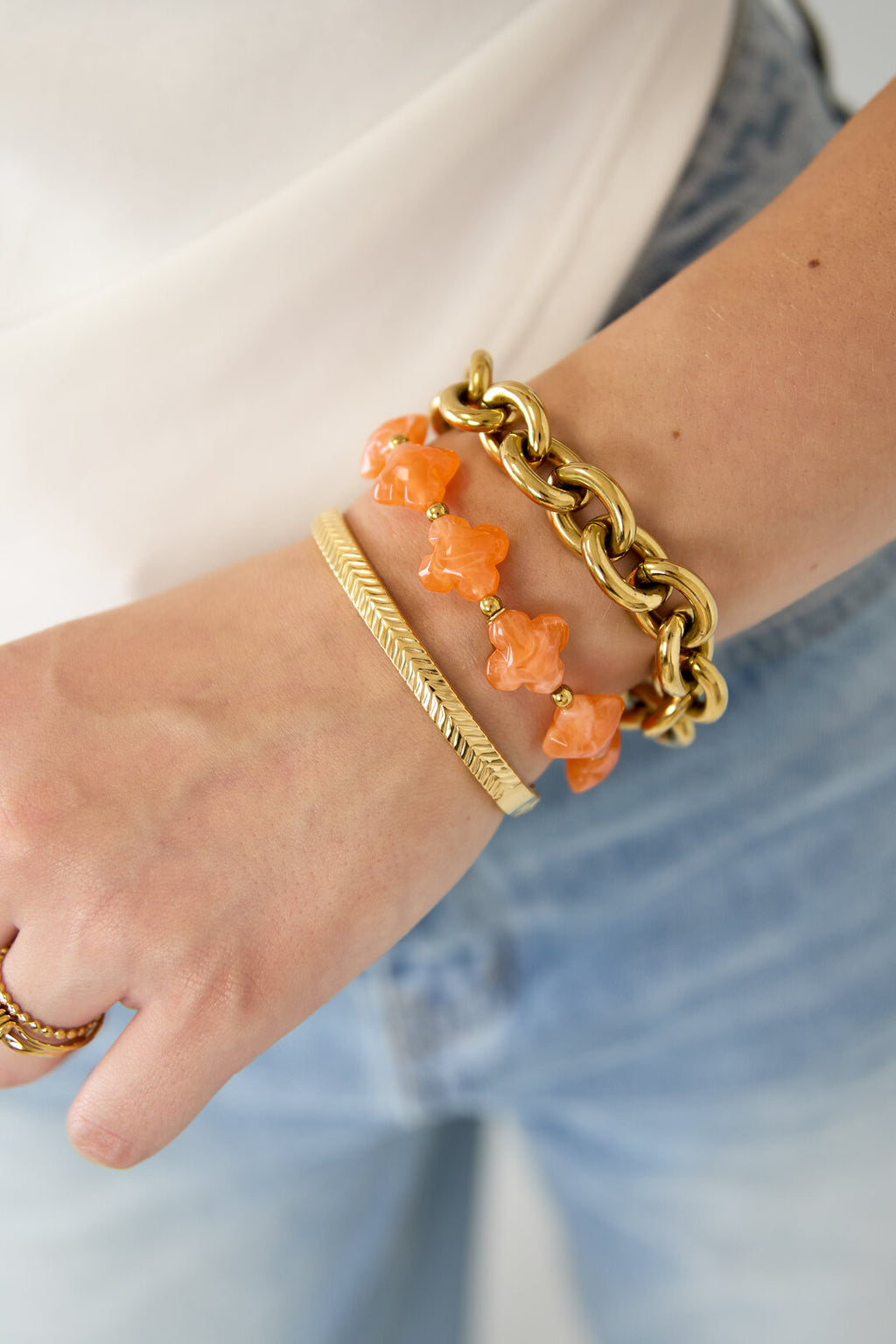 Perlenarmband Mit Kleeblattperlen – offizielle Produktaufnahme