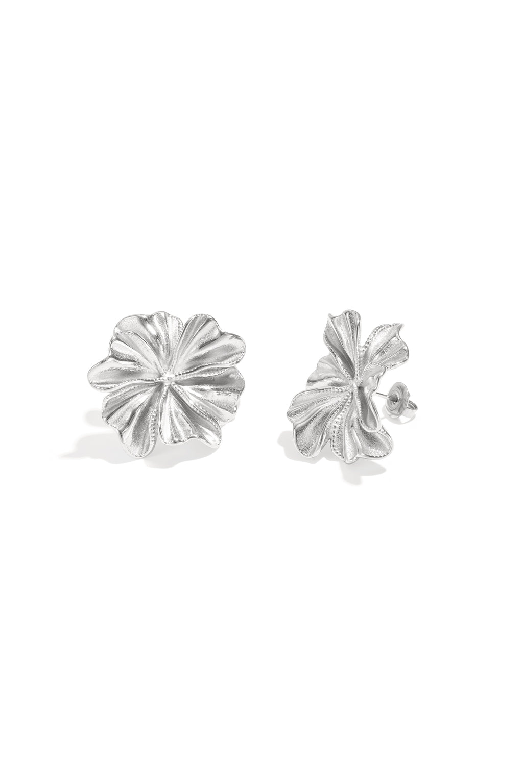 LIVAYA Ohrringe Damenschmuck Ohrstecker mit Blumenmotiv aus Edelstahl – Ansicht 4