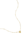 Halskette mit Perle, Stein und auffälligem Herz