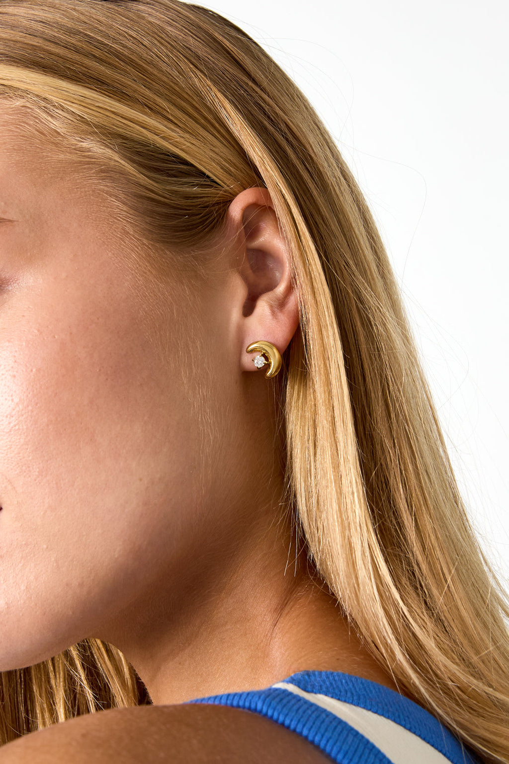 LIVAYA Ohrstecker Mond aus Edelstahl mit Strass