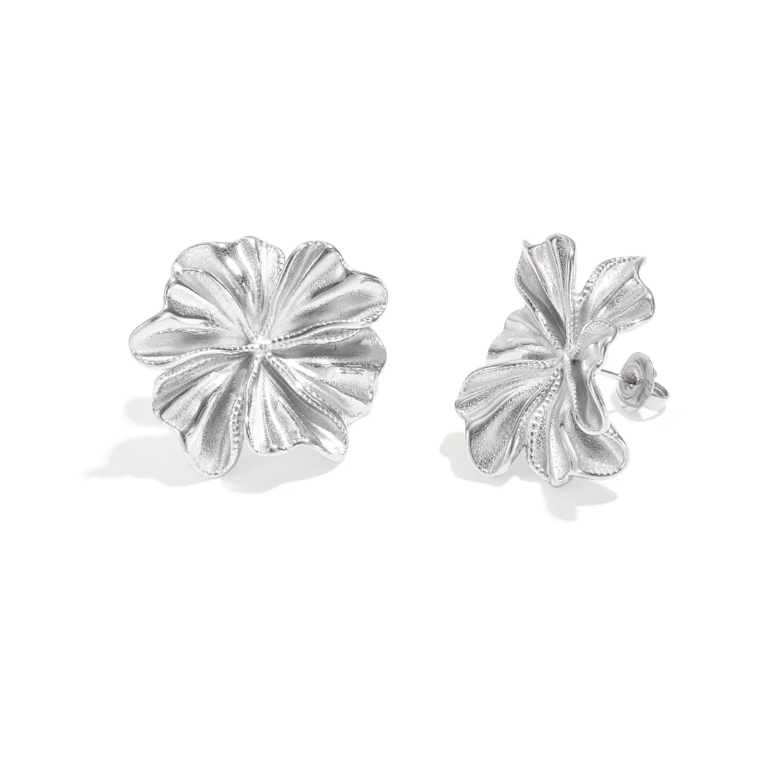 LIVAYA Ohrringe Damenschmuck Ohrstecker mit Blumenmotiv aus Edelstahl