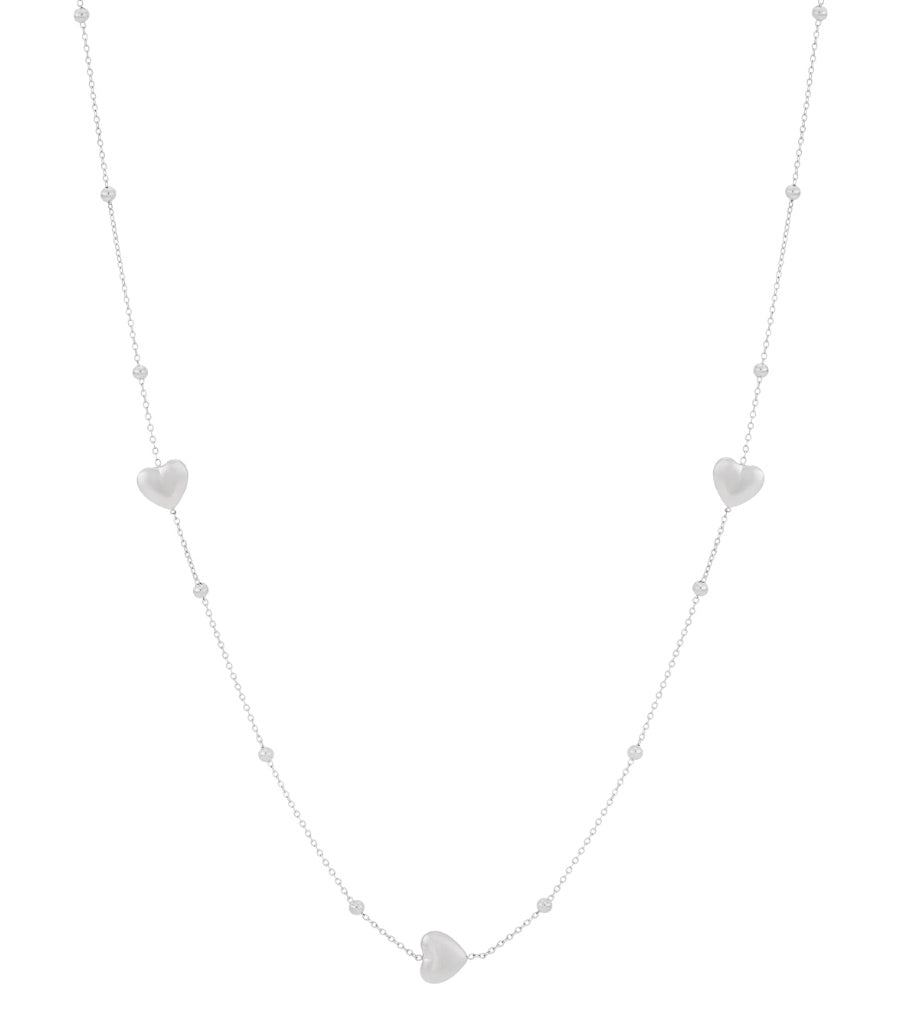 LIVAYA lange Halskette mit Herzmotiven und Kugeldetails