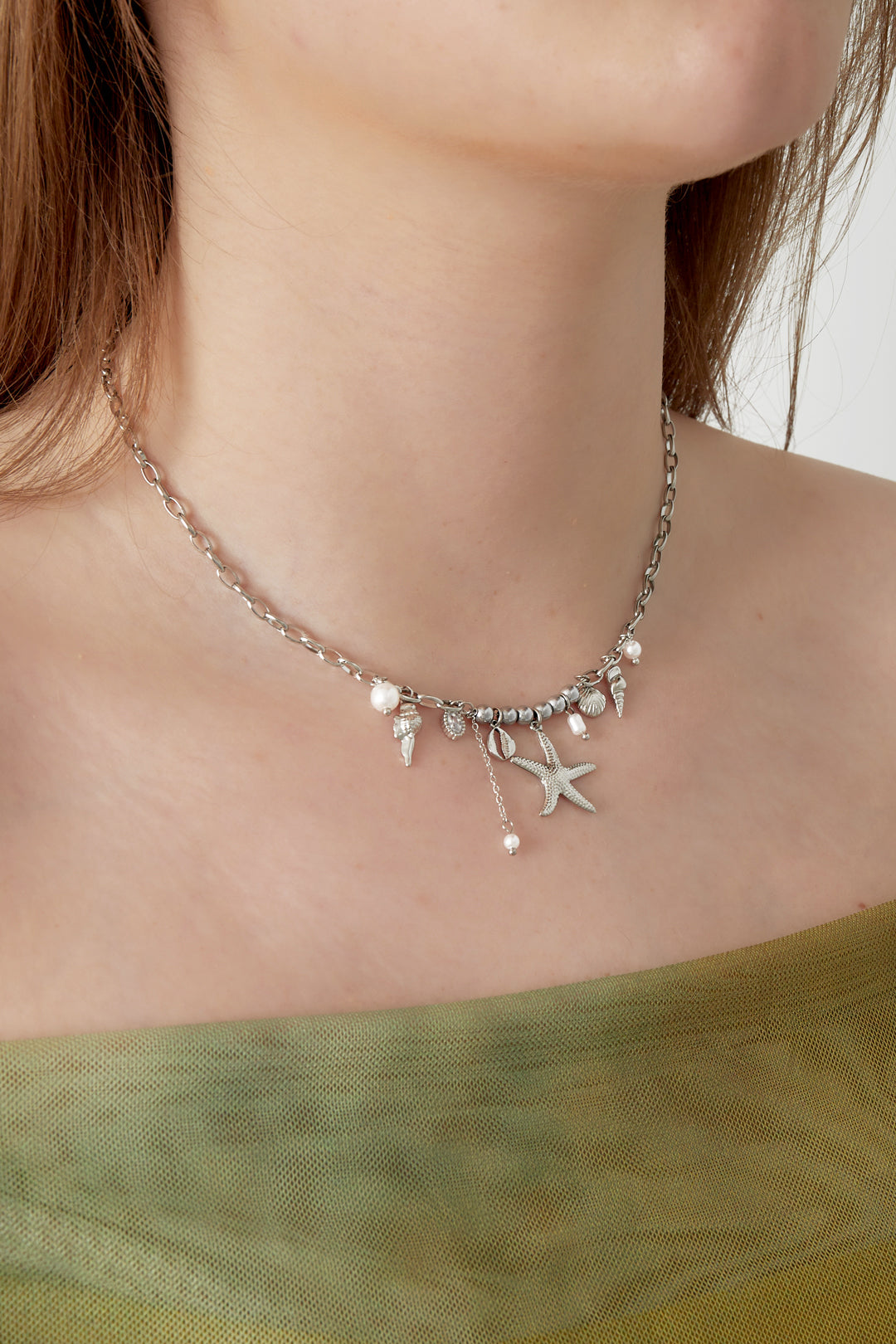 LIVAYA Anhängerkette mit Seestern und Muschel-Charms