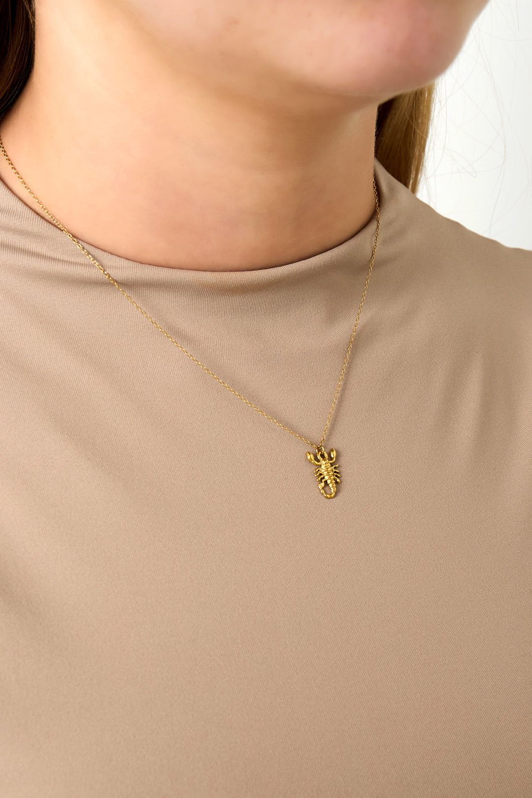 LIVAYA Anhängerkette mit Skorpion-Anhänger