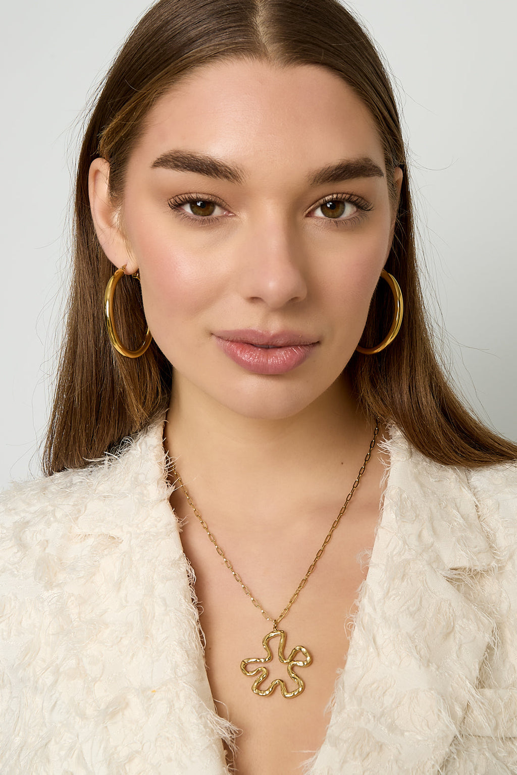 LIVAYA Anhängerkette mit offenem Blumenanhänger