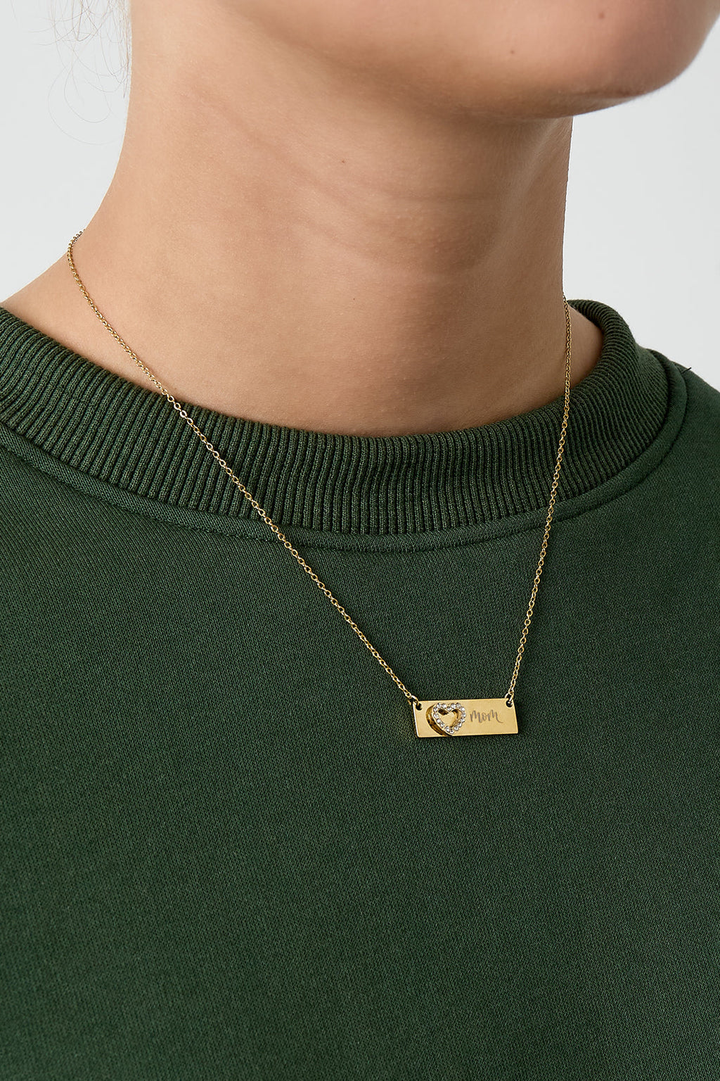 LIVAYA Anhängerkette mit Mom-Anhänger und Herzmotiv