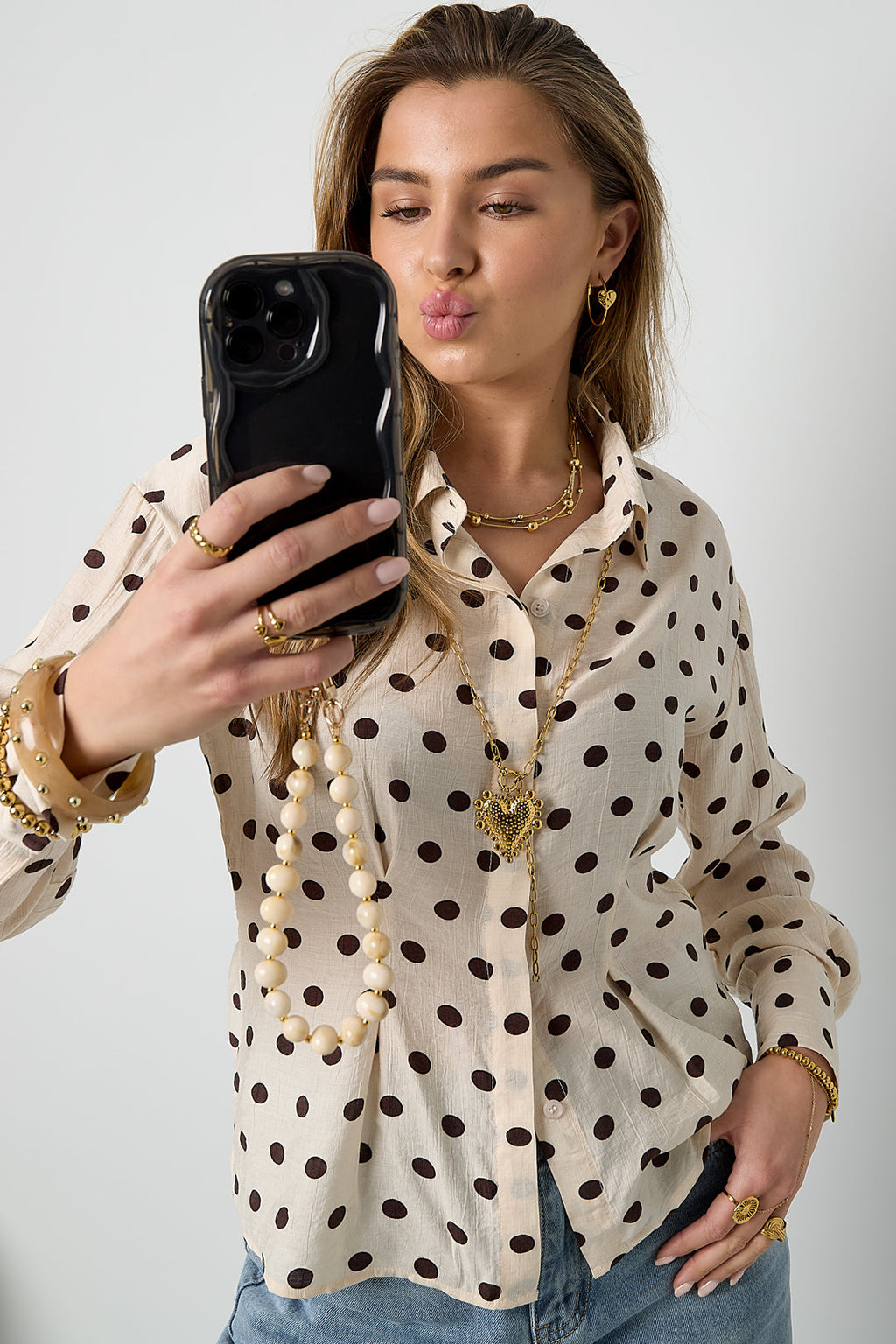 LIVAYA Layering-Halskette mit Kugel-Details