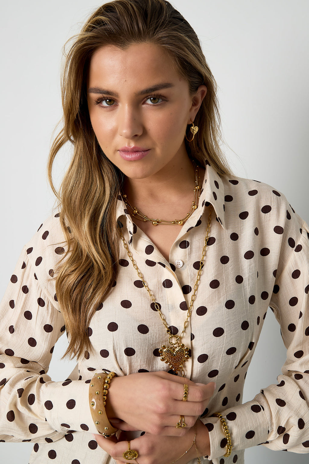 LIVAYA Layering-Halskette mit Kugel-Details